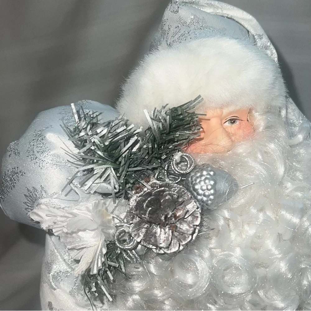 Santa Figurine Father‎ Christmas Winter White EUC